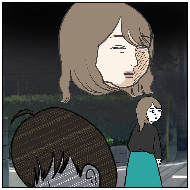 【少女漫画が現実に？】曲がり角でぶつかる「あの展開」発生♡はたして胸キュン展開は!?【momoの漫画】