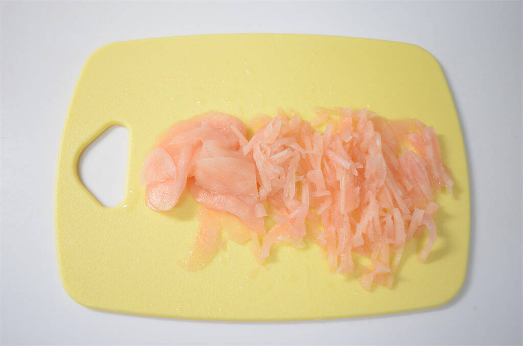 【自家製新しょうがの甘酢漬け】で「ちらしずし」作ってみた！まるで食べるお花畑♡甘酸っぱ旨さが絶妙♪