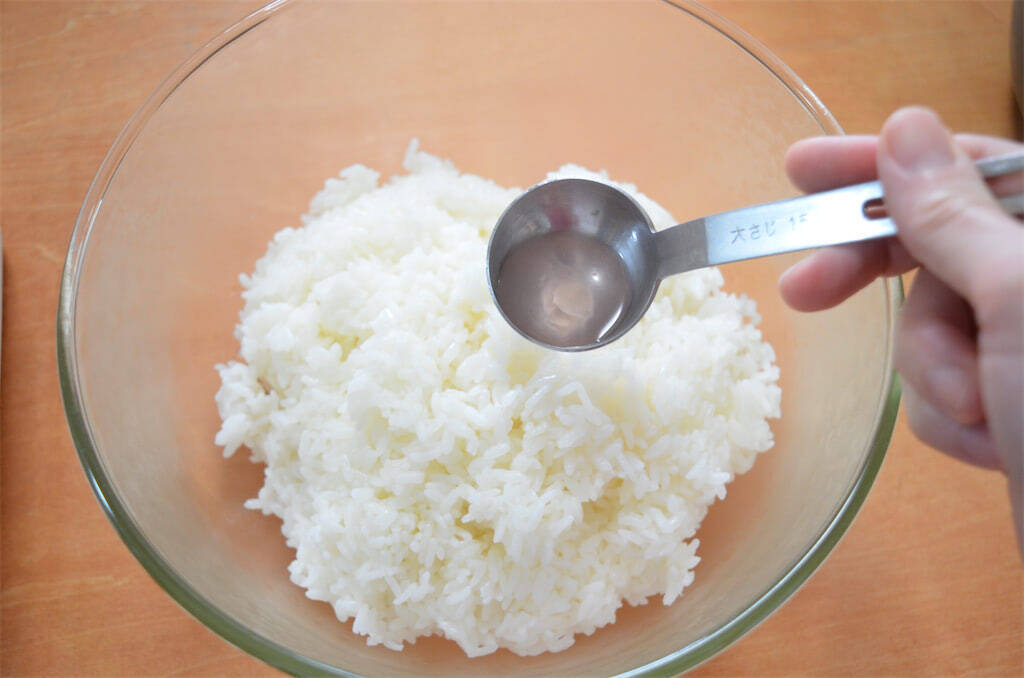【自家製新しょうがの甘酢漬け】で「ちらしずし」作ってみた！まるで食べるお花畑♡甘酸っぱ旨さが絶妙♪