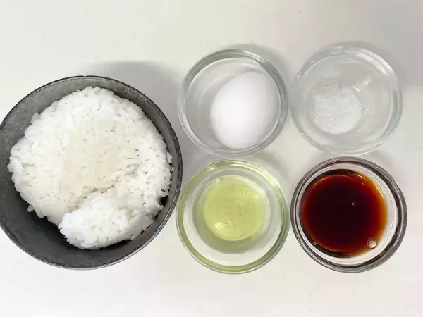 「リュウジさんが卵100個割って辿り着いた「至高の卵かけご飯」に挑戦♪秘訣はご飯の温度と…え、オリーブオイル⁉」の画像