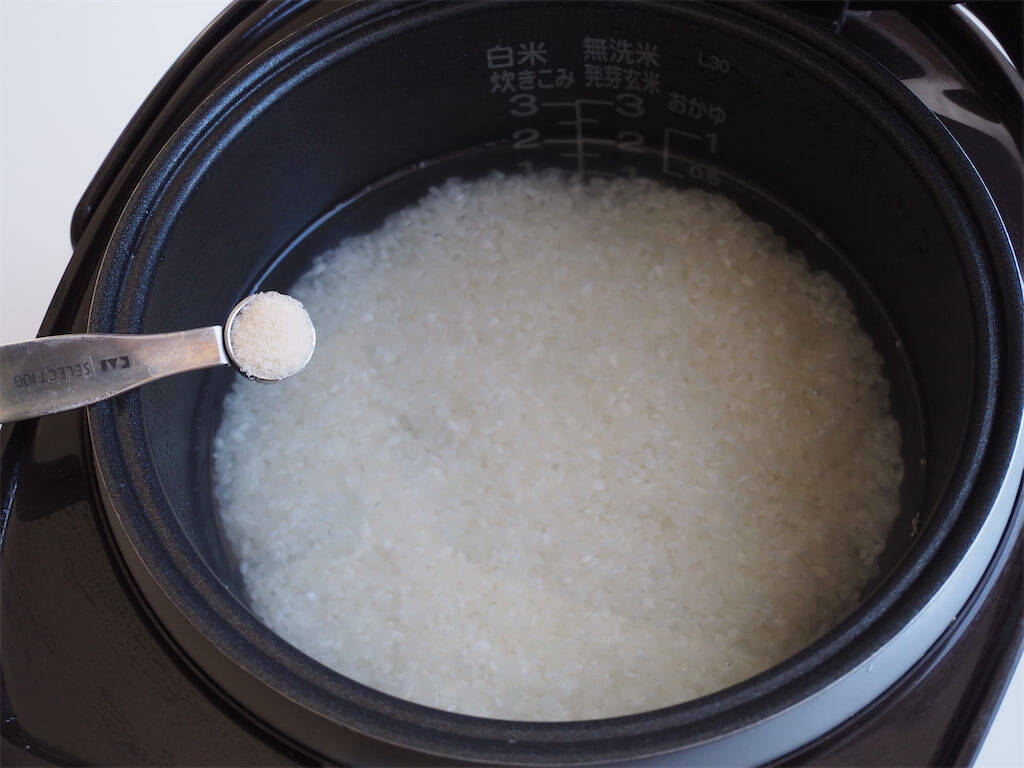 【知らなきゃ損】これは目からウロコ！「寒天ひとさじ」で料理が変わる“裏ワザ”を試してみた！