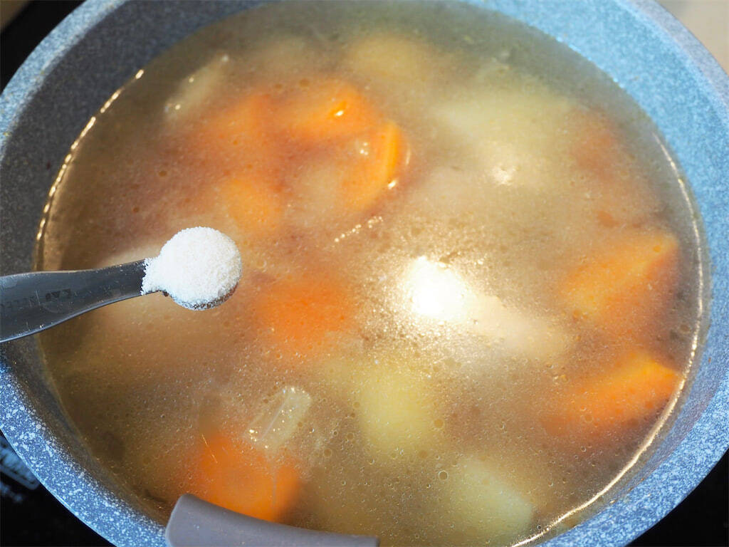 【知らなきゃ損】これは目からウロコ！「寒天ひとさじ」で料理が変わる“裏ワザ”を試してみた！