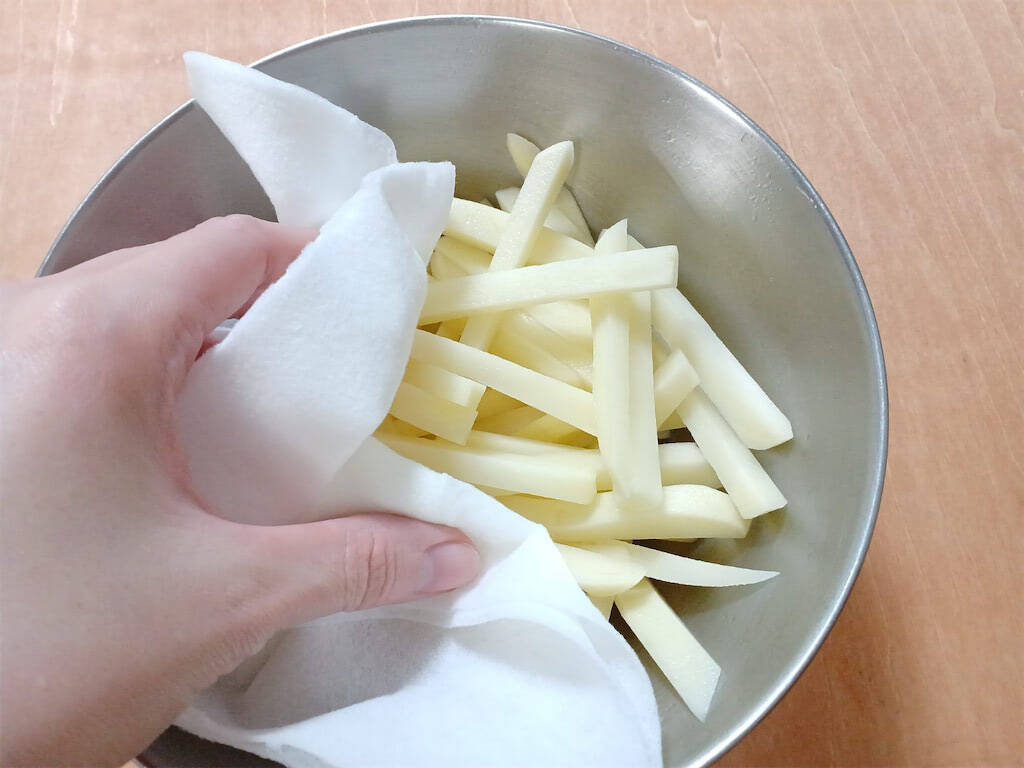 【らっきょう酢の使い道】極上の甘酸っぱさ♡「鶏肉とじゃがいものサッパリ炒め」作ってみた！【農家直伝】