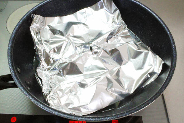 【初心者向け魚料理】イワシと大根の「塩酢煮」が衝撃の透明感！しょうがの刺激でキリッと風味の煮物に!!