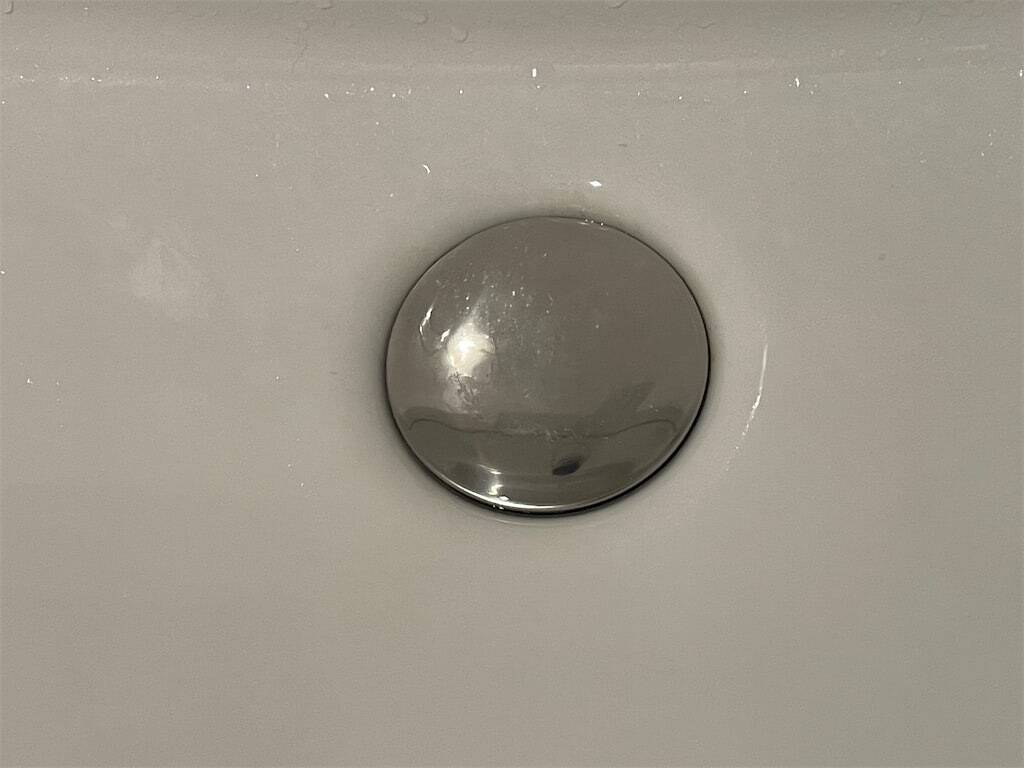 【掃除の超裏ワザ】塗って流せば…水垢全落ち！SNSで人気沸騰中の「水垢のり」使ってみた♪