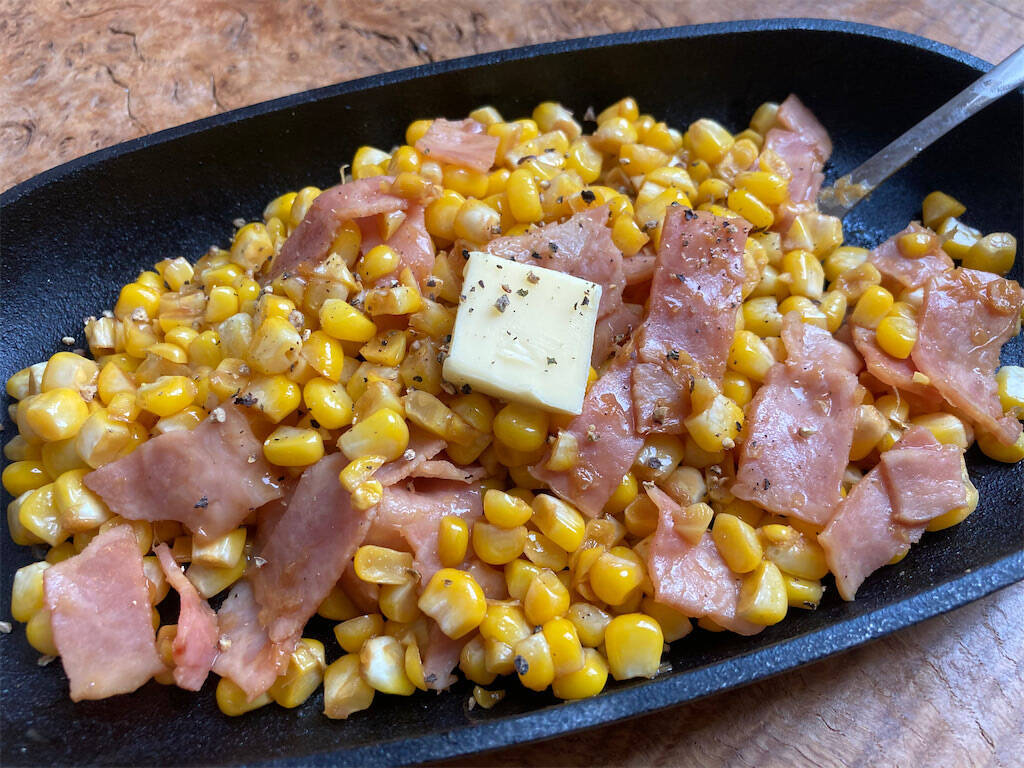 【農家直伝】とうもろこしは“こってりアレンジ”が悪魔的♡「バターしょうゆコーン」作ってみた！レンチン4分♪