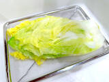 「【食材2つ】ロールキャベツを「白菜」で作ってみた！ひき肉も使わずベーコンで!?炒め煮で香り優勝♪【農家直伝】」の画像4