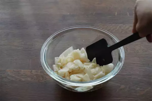 「【農家直伝】かぶの浅漬け変化球「甘酢和え＆塩昆布和え」作ってみた！もきゅもきゅ食感♡」の画像