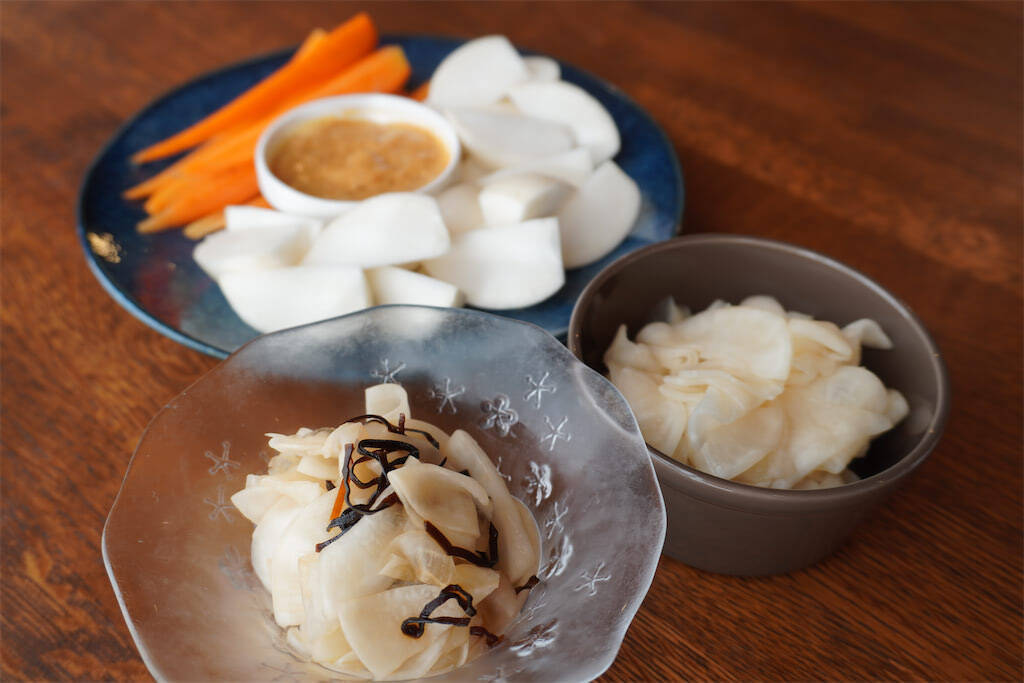 【農家直伝】かぶの浅漬け変化球「甘酢和え＆塩昆布和え」作ってみた！もきゅもきゅ食感♡