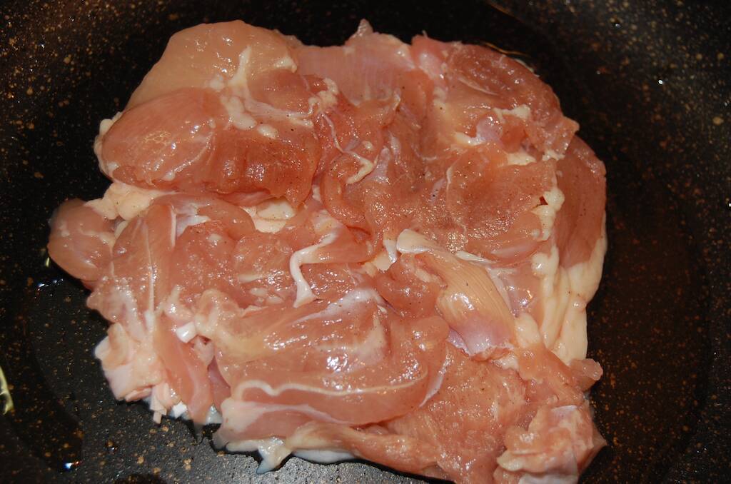 【芸能人の自宅めし】料理がプロ級な梅沢富美男さんの「パリパリチキン」作ってみた！きのこソースが絶品