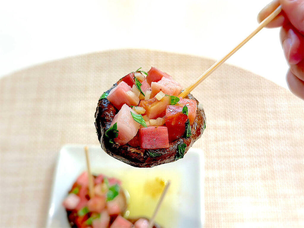 【原木しいたけ】ゴロンと使って「コンフィ（オイル煮）」作ろう！肉厚プリプリ食感でつまみ最強♡子どもも夢中!?