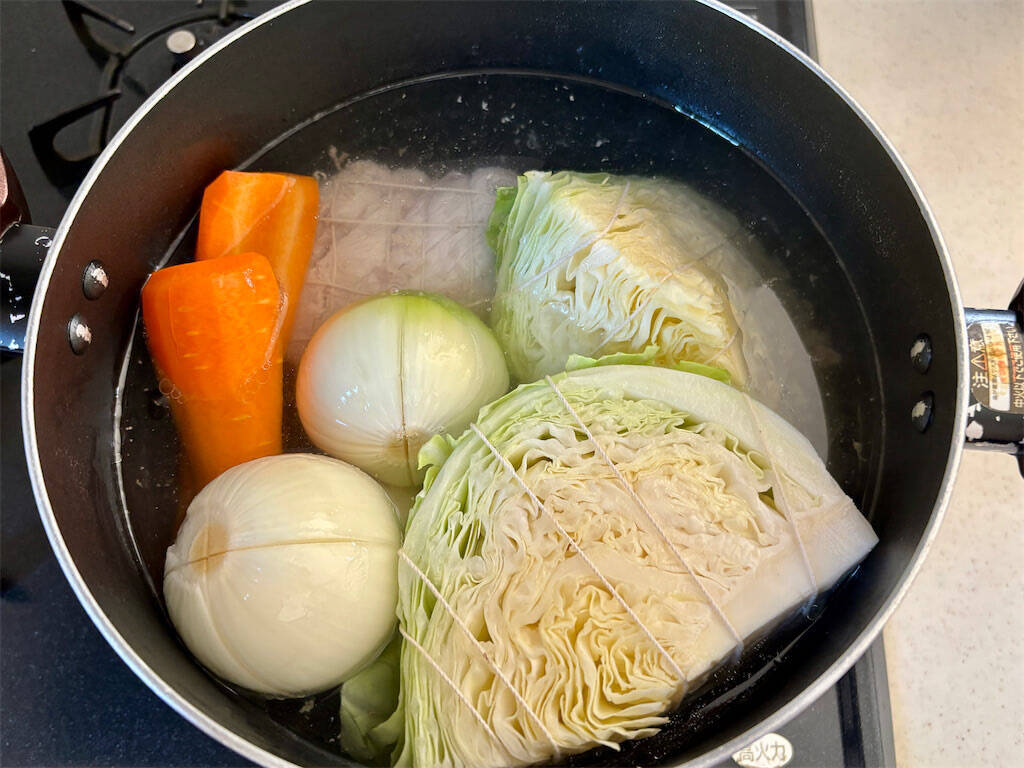 【コンソメ不要！昭和のポトフ】味付けは「塩」だけ!?なのに絡み合う野菜と肉の旨味♡深い、深いぞ〜