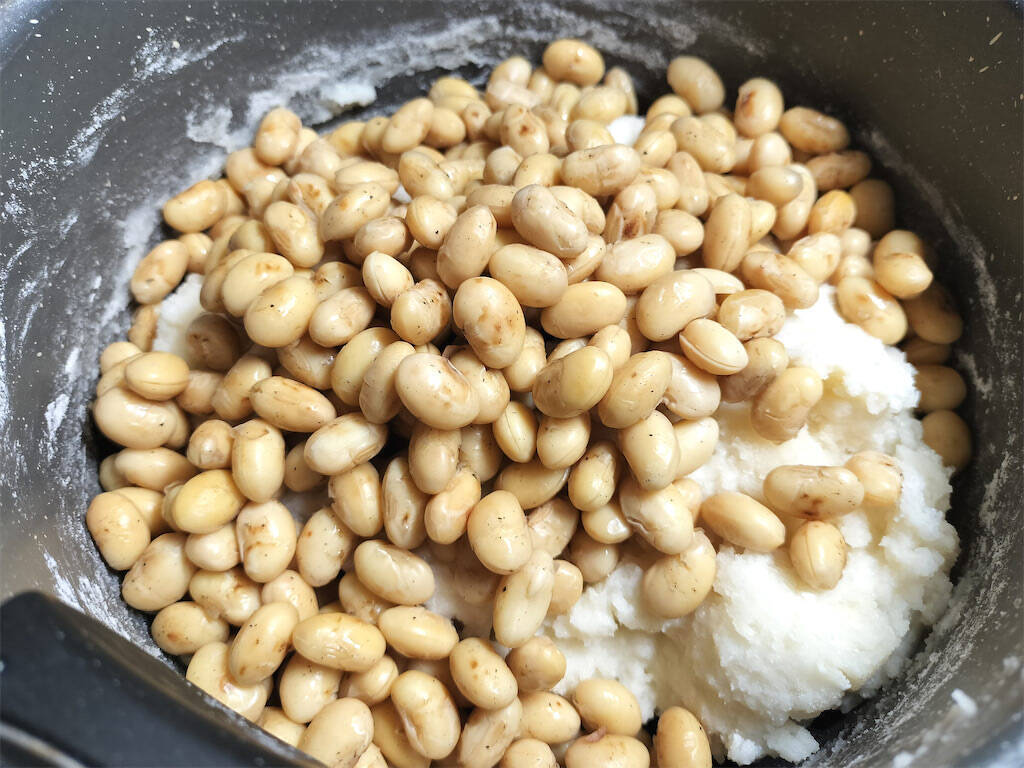 【絶品！郷土メシ】お釈迦様の頭が由来？山梨の郷土料理「おしゃかこごり」作ってみた！ご利益ありそう…！