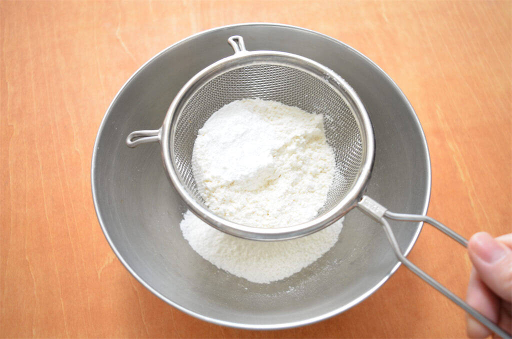 【はちみつで生地しっとり♡】りんごゴロゴロ！甘酸っぱ「蒸しケーキ」作ってみた♪【りんご産地の農家直伝】