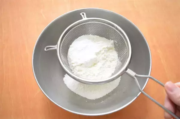 「【はちみつで生地しっとり♡】りんごゴロゴロ！甘酸っぱ「蒸しケーキ」作ってみた♪【りんご産地の農家直伝】」の画像