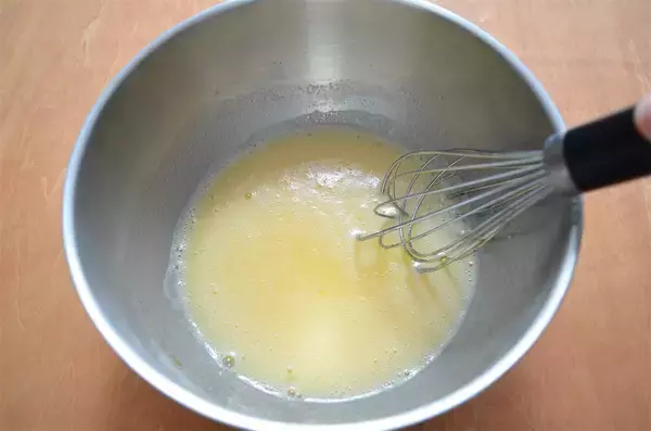 「【はちみつで生地しっとり♡】りんごゴロゴロ！甘酸っぱ「蒸しケーキ」作ってみた♪【りんご産地の農家直伝】」の画像