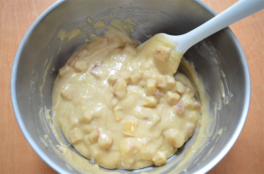 【はちみつで生地しっとり♡】りんごゴロゴロ！甘酸っぱ「蒸しケーキ」作ってみた♪【りんご産地の農家直伝】