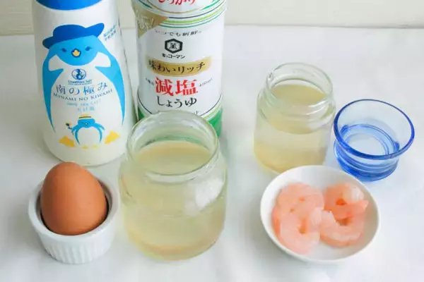 「【茶碗蒸しはフライパンで】具材は「卵とエビ」だけ、という潔さ！映え最強のとろ～り餡であったまる♡」の画像