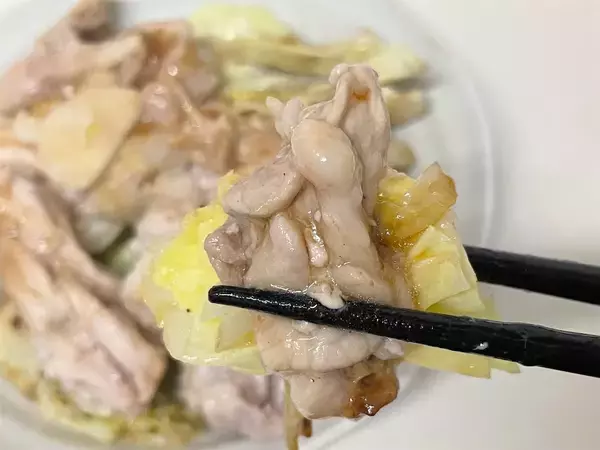 「【リュウジの救済レシピ】物価高騰だから…安価な豚こま肉を柔らか～く調理♪「キャベツと豚こま肉の酒蒸し」に挑戦」の画像