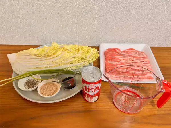 「【え、あの鍋に甘酒入れちゃう!?】麹の甘味がダシに合う合う「ミルフィーユ鍋」作ってみた！まろやか最上級♡」の画像