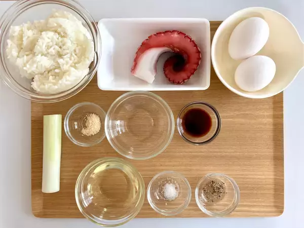 「【チャーハンの新常識】スープを加えりゃパラパラになる!?理想食感の「タコチャーハン」作ってみた！」の画像