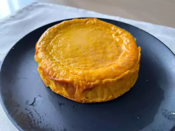 「【高たんぱく・低脂質スイーツ】ギリシャヨーグルトで濃厚リッチに♡「かぼちゃチーズケーキ」作ってみた！」の画像