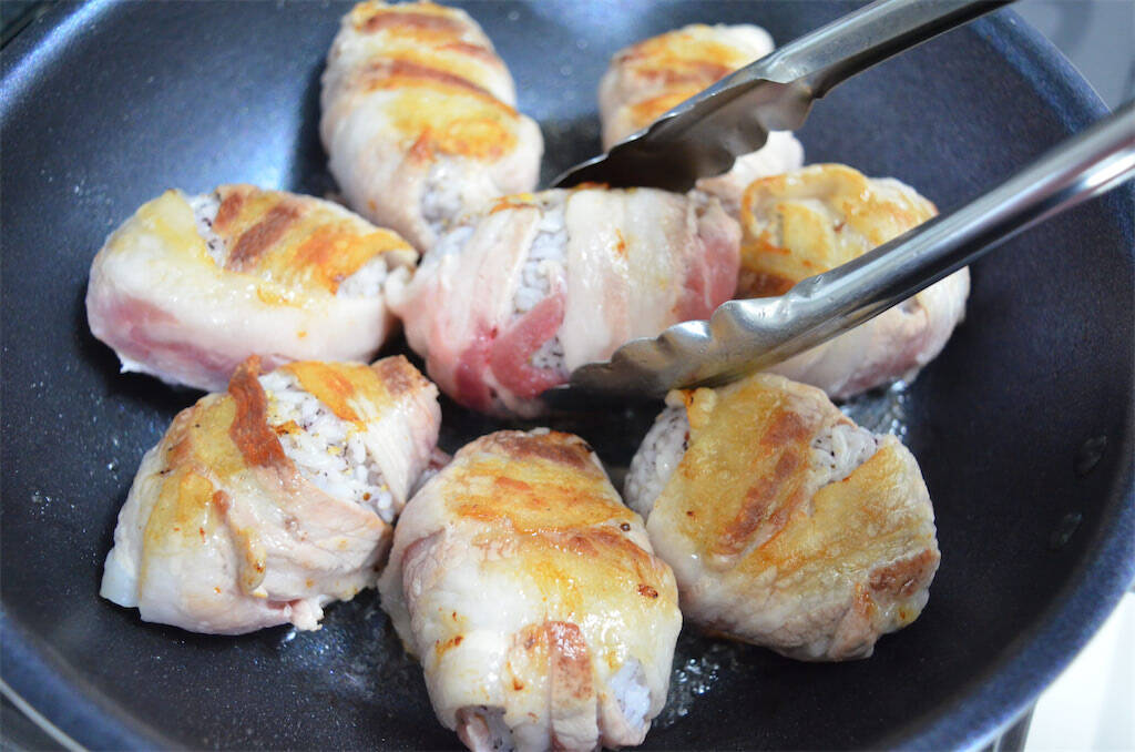 【材料4つ！】あのふりかけで革命的に爽やか～♡な「肉巻きおにぎり」作ってみた！全然もたれない♪【農家直伝】