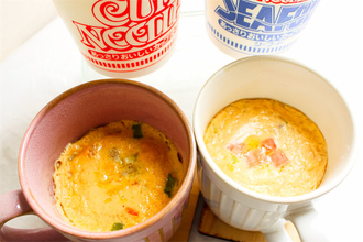【カップ麺の裏ワザ】残しがちなスープは卵1個で「茶碗蒸し」に仕立てよう♪マグカップで3分ですと！