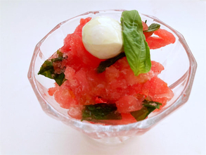 【凍らせたスイカ×バジル×オリーブオイル】が甘くて爽やかで濃ゆ～い味わい♡夏らしい組み合わせな件