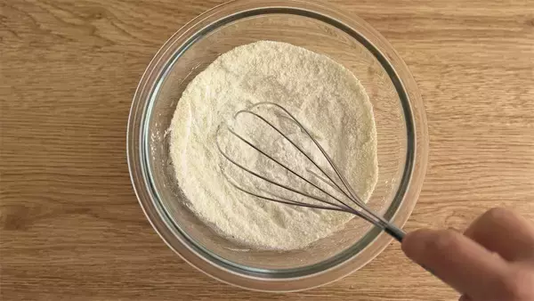 「【砂糖・卵・バター不使用!?】でもしっとり甘～い♡「米粉のチョコチップクッキー」作ってみて！【元パティシエ直伝】」の画像