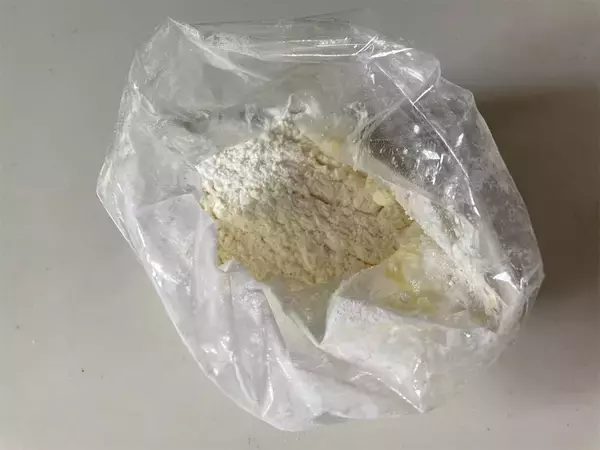 「【災害時にも】ホケミ+材料2つで「ずぼらクッキー」作ってみた！驚異のサクサク食感♡ワンパンで焼けちゃう!?」の画像