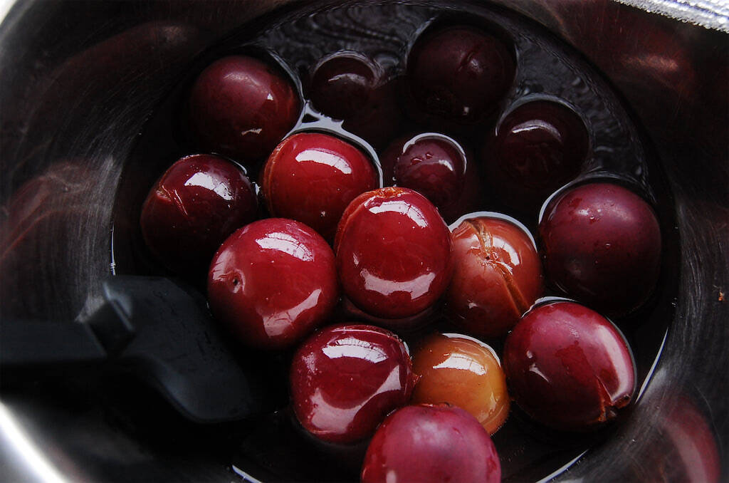 【ぶどうを3週間楽しめるって!?】"湯せん"で超濃厚♡「まるごとフレッシュ煮」は新定番の作りおき♪