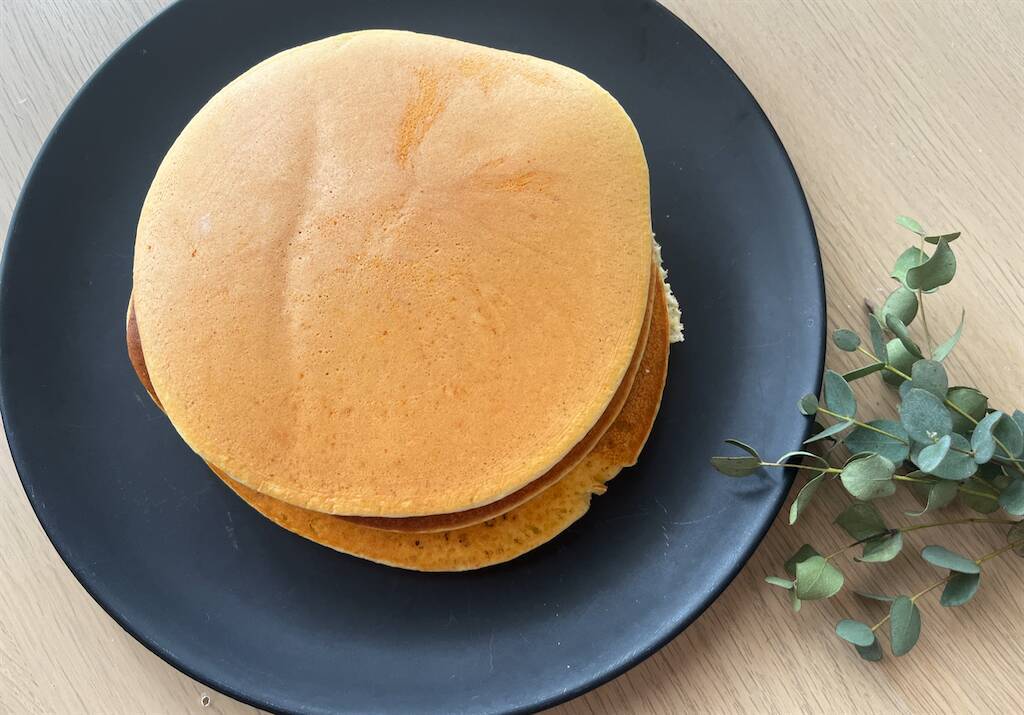 【ホットケーキを喫茶店レベルにする裏ワザ】パサつき卒業♡「本みりん」ちょい足し料理ハックがスゴすぎた！