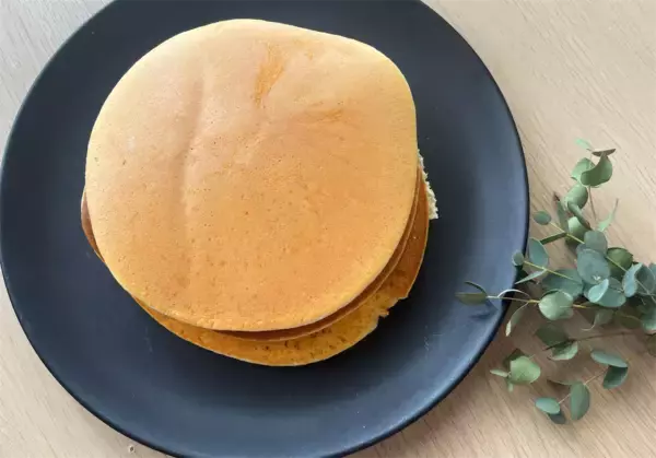 「【ホットケーキを喫茶店レベルにする裏ワザ】パサつき卒業♡「本みりん」ちょい足し料理ハックがスゴすぎた！」の画像