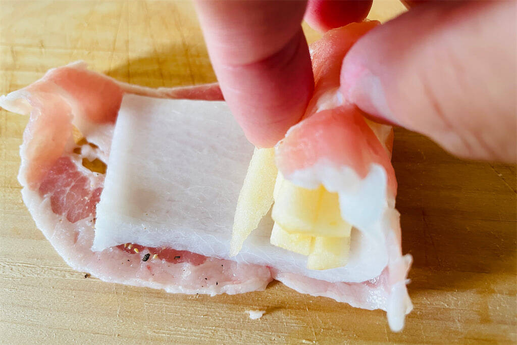 まさかの大根×りんごで「シン・肉巻き」作ってみた！変わり種だけど甘じょっぱい王道風味♡【農家直伝】