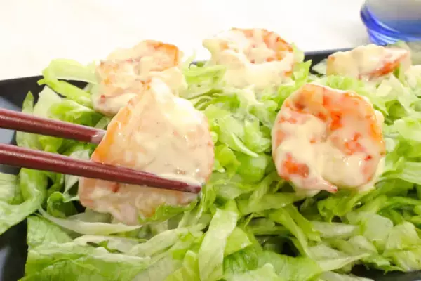 「【揚げないエビマヨ】背中をパカッと切って焼け♪爽やかコクまろ「エビのレモンマヨネーズ焼き」作ってみた！」の画像