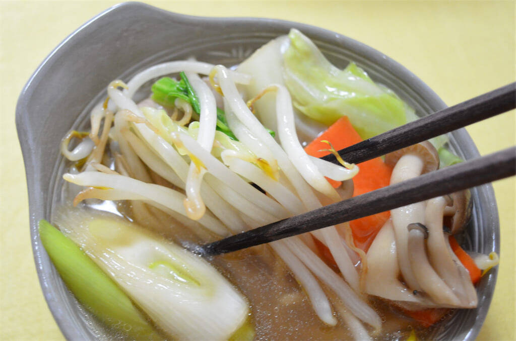 【鍋なのにもやしが主役】ダイショー「野菜をいっぱい食べる鍋」2種食べ比べ！安くてウマいはやっぱ正義♪