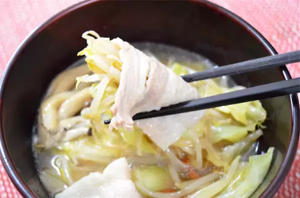 「【鍋なのにもやしが主役】ダイショー「野菜をいっぱい食べる鍋」2種食べ比べ！安くてウマいはやっぱ正義♪」の画像