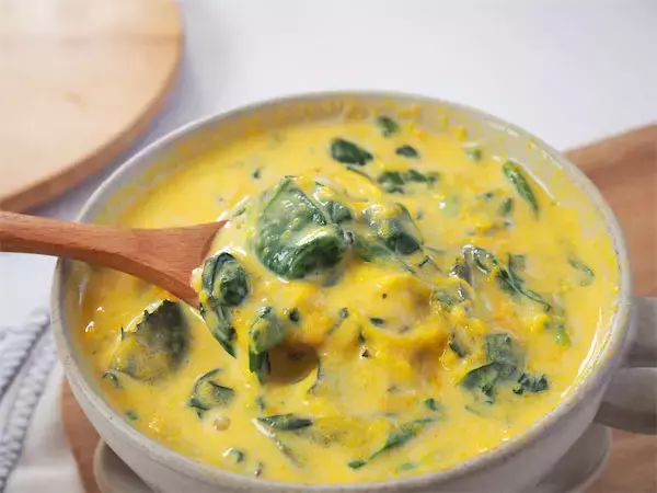 【レンチン5分で骨活スープ】冷凍野菜で即できる♪「かぼちゃのチーズスープ」作ってみた！ミルク感でほっこり♡