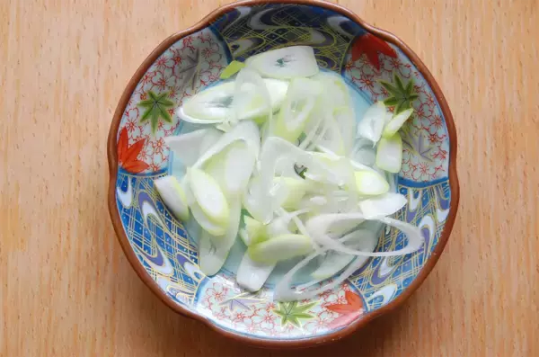 「【リュウジレシピ】茶碗蒸しがこんな簡単に⁉「親子茶碗蒸し」作ってみた！電子レンジの200W使いがキモ」の画像