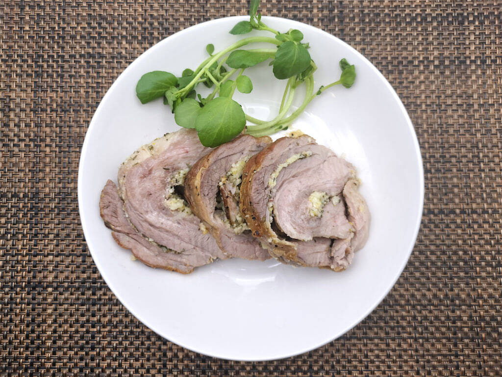 【志麻さんのおしゃレシピ】豚の塊肉でレモンとハーブ香る「ポルケッタ」作ろう！クリスマスにも♪