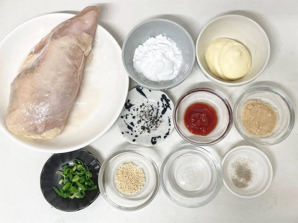 【リュウジレシピ】海老の代わりに…え、鶏むね肉で⁉プリップリ食感な「鶏マヨ」に挑戦♪1人前100円ほど