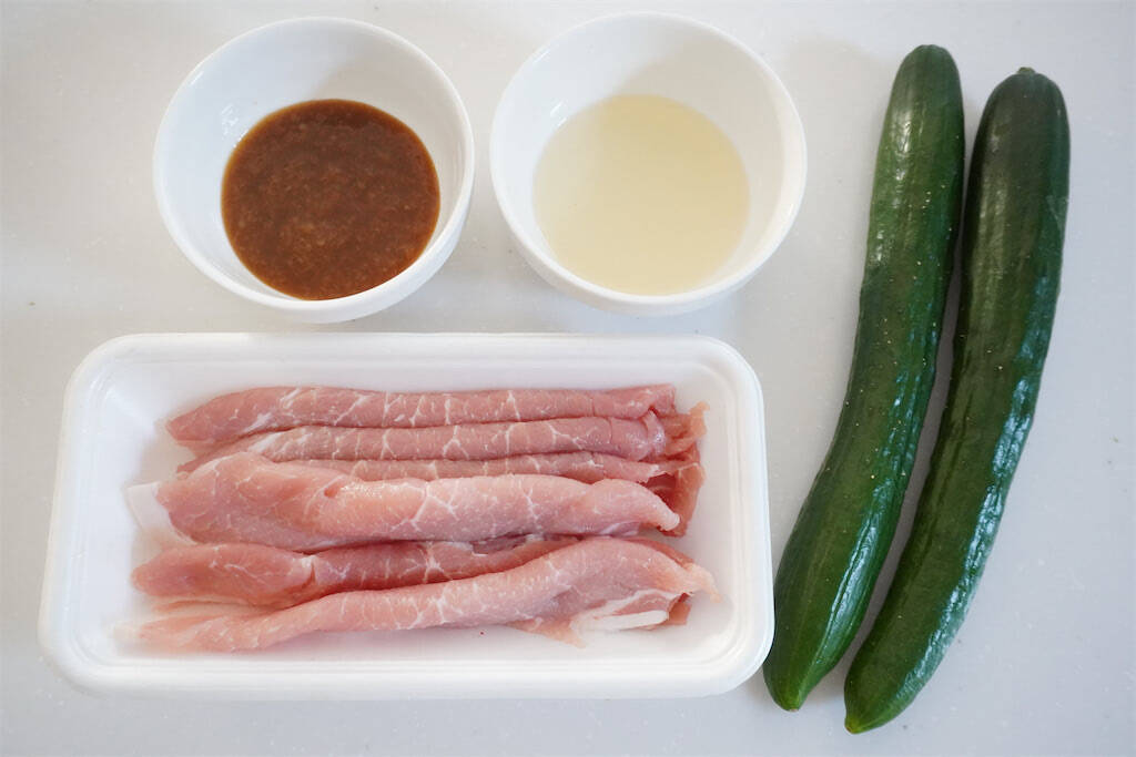 【きゅうりを肉巻きにすると絶品♪】豚肉の旨味としょうゆ麹の風味に包まれた「シン・肉巻き」に挑戦してみた！