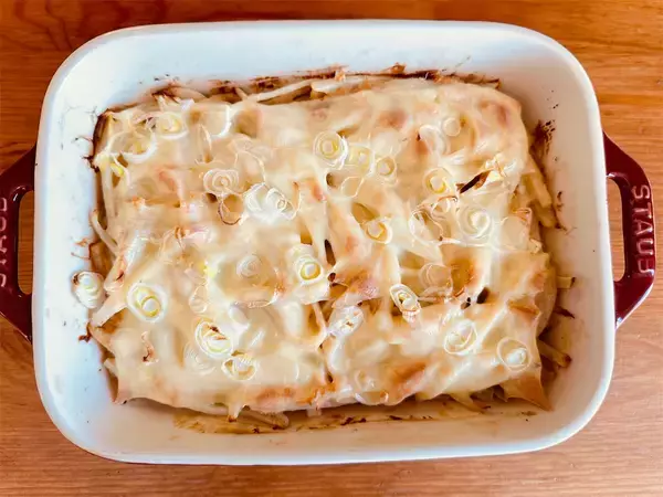 「里芋を“細切り”にしてみたら…食感激変でシャキッ！みそ×チーズの「オーブン焼き」はコク旨～♪【農家直伝】」の画像
