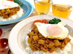 【根菜カレー】体の芯からホッコリ♡「ごぼうとれんこんのキーマカレー」作ろう！隠し味は日本最古のあのスパイス