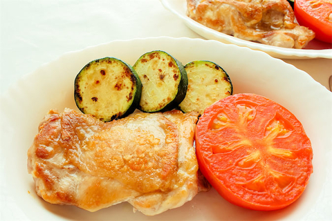 【もうフライパンは温めない！】「コールドスタート」でチキンソテーが驚きのふっくら感♡焦げない簡単な新常識