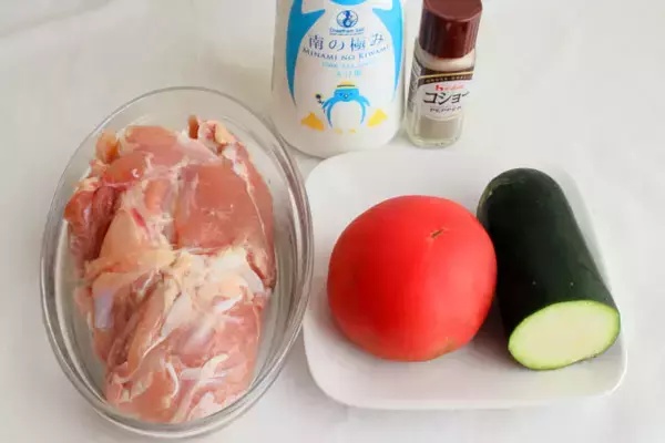 「【もうフライパンは温めない！】「コールドスタート」でチキンソテーが驚きのふっくら感♡焦げない簡単な新常識」の画像