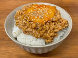 「【進化系納豆ご飯】焼肉のたれベースの併せ調味料を使う「納豆ご飯」は…納豆好きに絶対刺さるヤツ！」の画像5