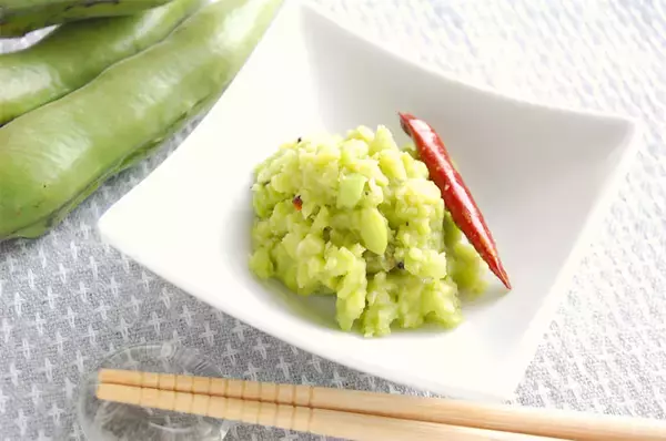 【シェフ脇屋の簡単中華】あぁ…高貴な香り♡「そら豆の香り炒め」はふんわりした味わいに花椒と唐辛子の刺激