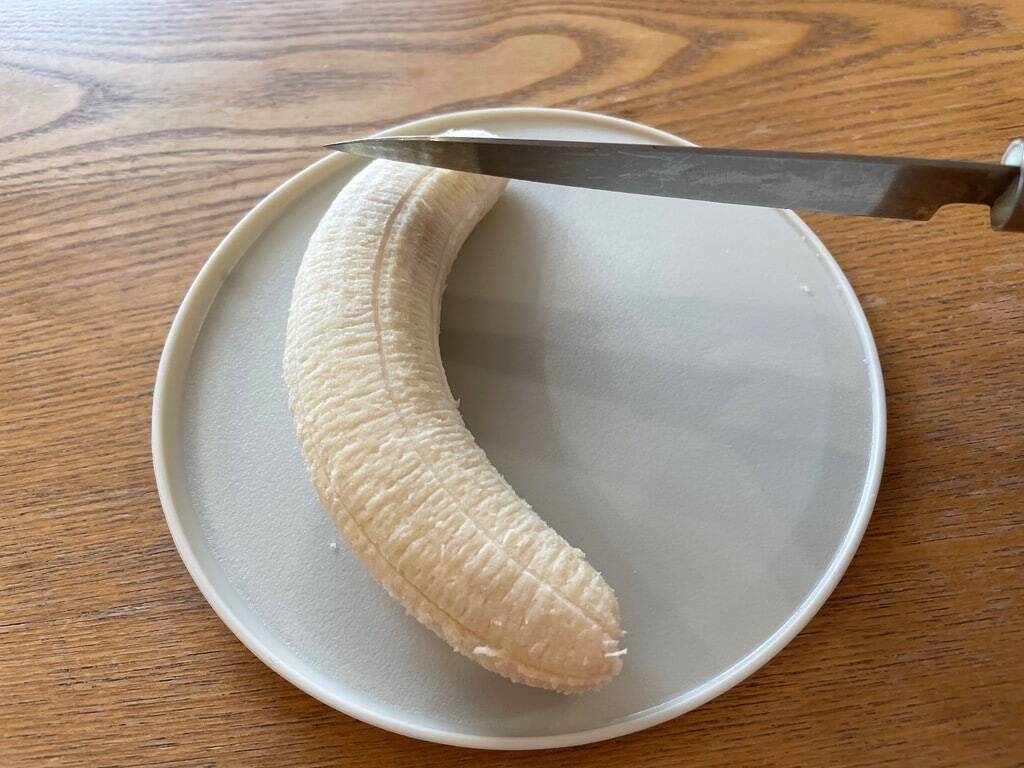 まな板なのにテーブルに出せる!?セリアの「お皿みたいなまな板」がズボラの神アイテムだった！